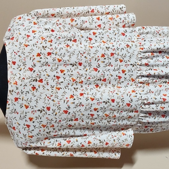 Honeyme Curvy Top - Picture 4 of 4